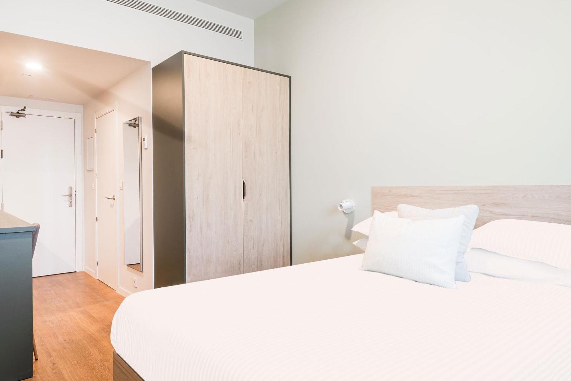 Hotel Nido Malvarrosa Valensiya Oda fotoğraf