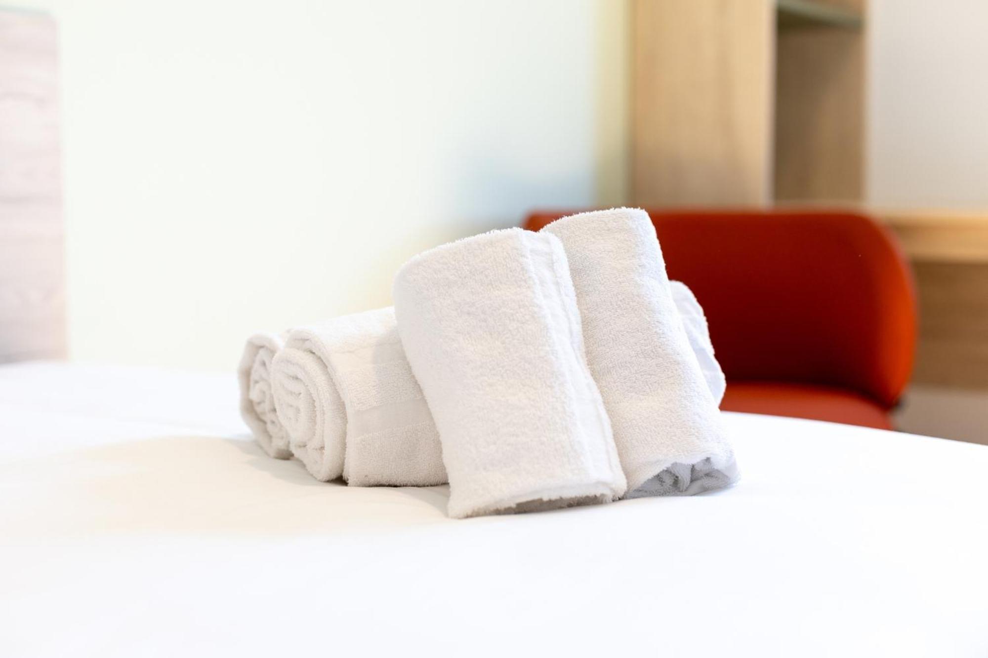 Hotel Nido Malvarrosa Valensiya Oda fotoğraf